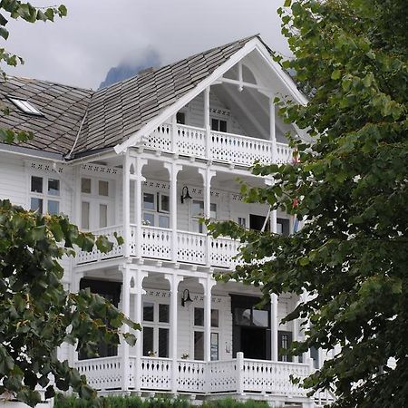 Rosendal Turisthotell Zewnętrze zdjęcie